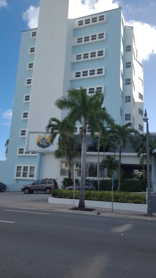 Sherry Frontenac Oceanfront Miami Beach Exterior photo