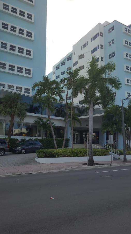 Sherry Frontenac Oceanfront Miami Beach Exterior photo