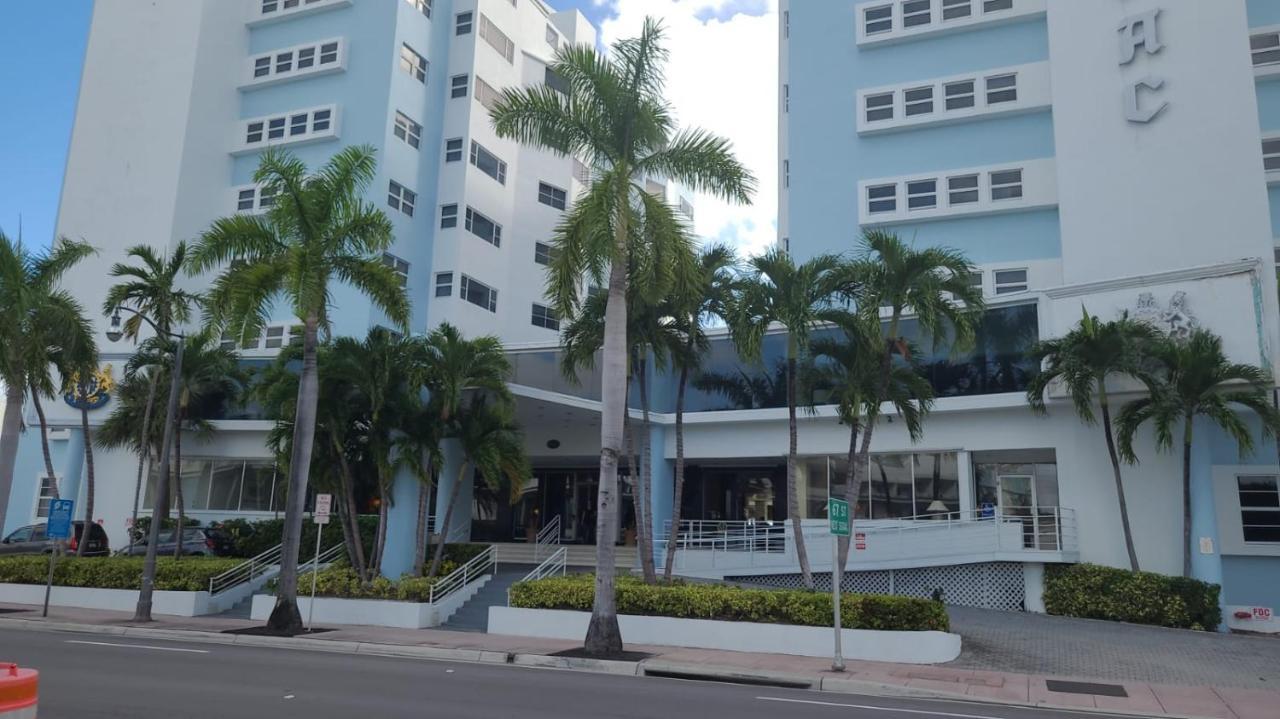 Sherry Frontenac Oceanfront Miami Beach Exterior photo