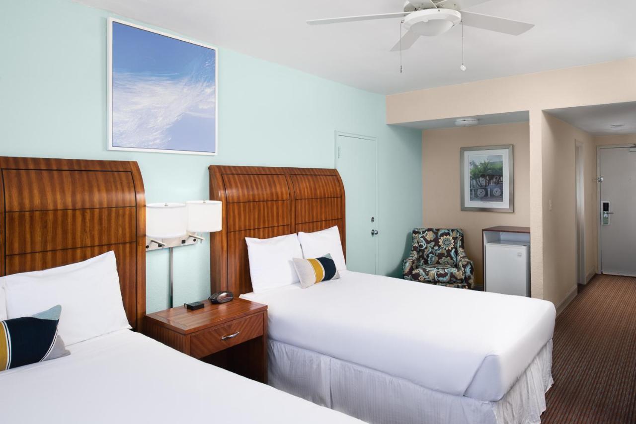 Sherry Frontenac Oceanfront Miami Beach Exterior photo
